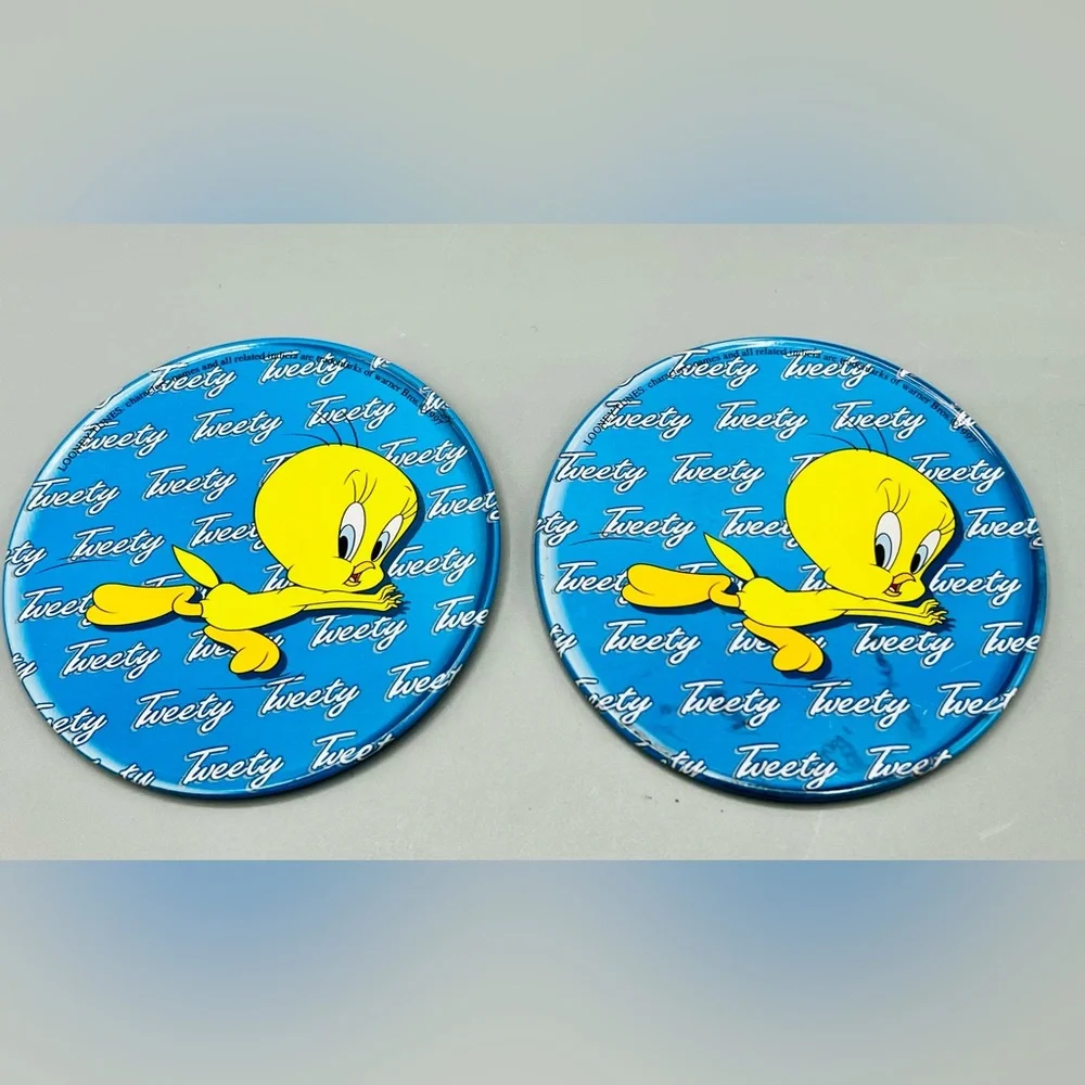 Lot of 7 Looney Tunes Wile E. Coyote Road Runner Tweety Sylvester Coaster Collec